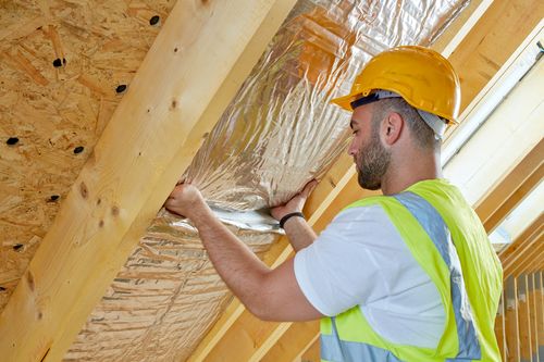How to insulate a pitched roof with HYBRIS insulation